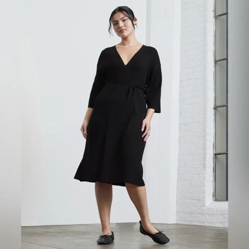 Everlane Women’s Medium Ribbed Wrap Midi Dress in Black NWT